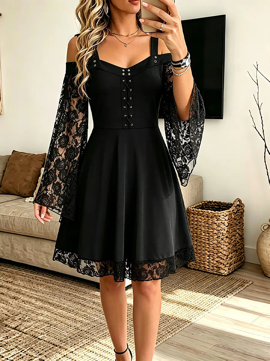 Women's Vintage Elegant Hollowed-out Lace Patchwork Drawstring Cosplay Halloween Dress