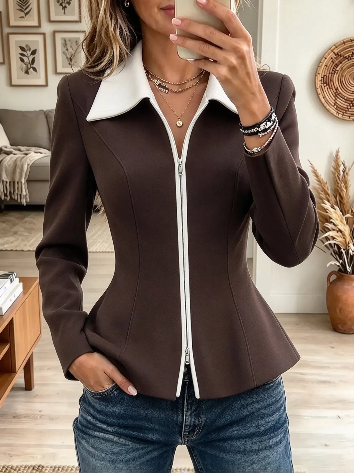 Women's Contrast Lapel Peplum Zip-Up Jacket