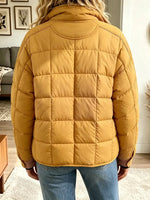 Women’s Stand Collar Zip Up Lightweight Short Padded Coat